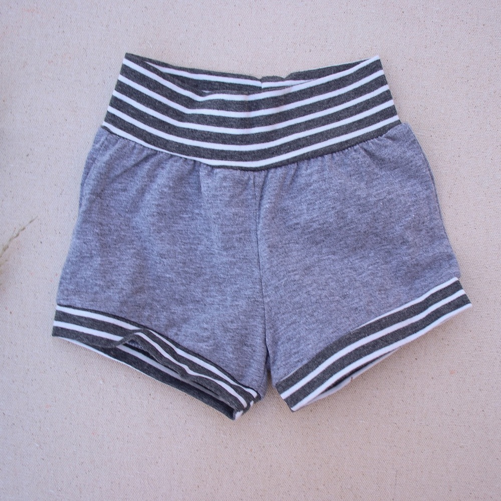 Striped Button Tank Top And Short Set - Picture 4 of 6